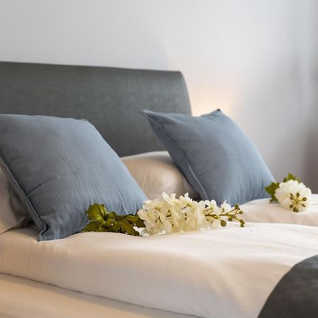 Comfortable Apartment Krakowska Wroclaw With Free Parking By Noclegi Renters Exterior photo